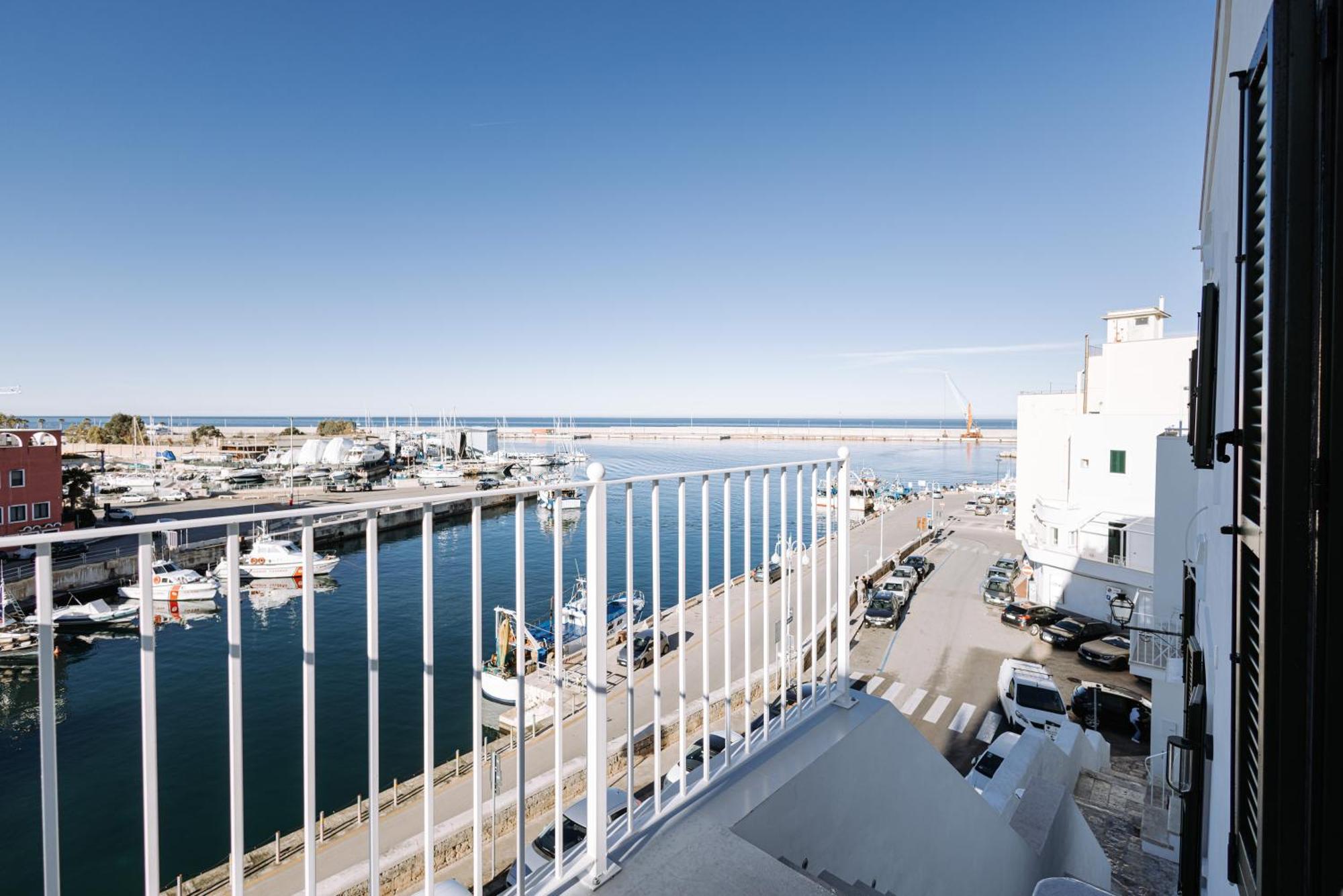 Palazzo Giuditta Hotel Monopoli Exterior photo